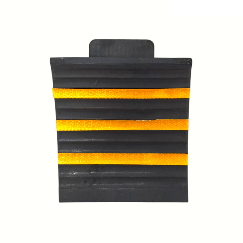 Hentian Roda Getah Anti-Slip Bertetulang Segi Tiga (dengan Pemegang Bersepadu) Hentian Roda Getah Anti-Slip Bertetulang Segi Tiga (dengan Pemegang Bersepadu)